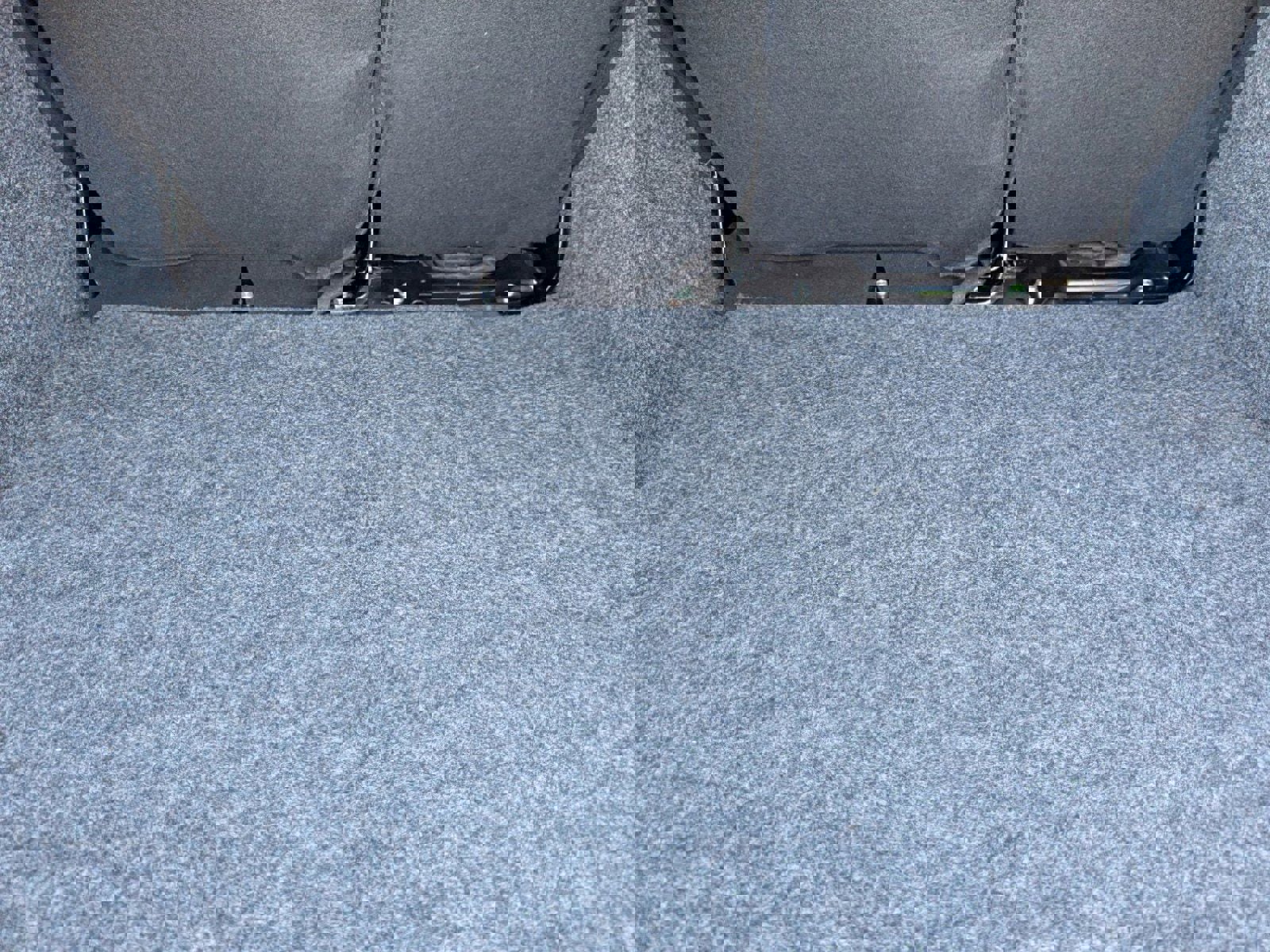 New 2025 Nissan Versa SR w/ Trunk Package FWD image 8