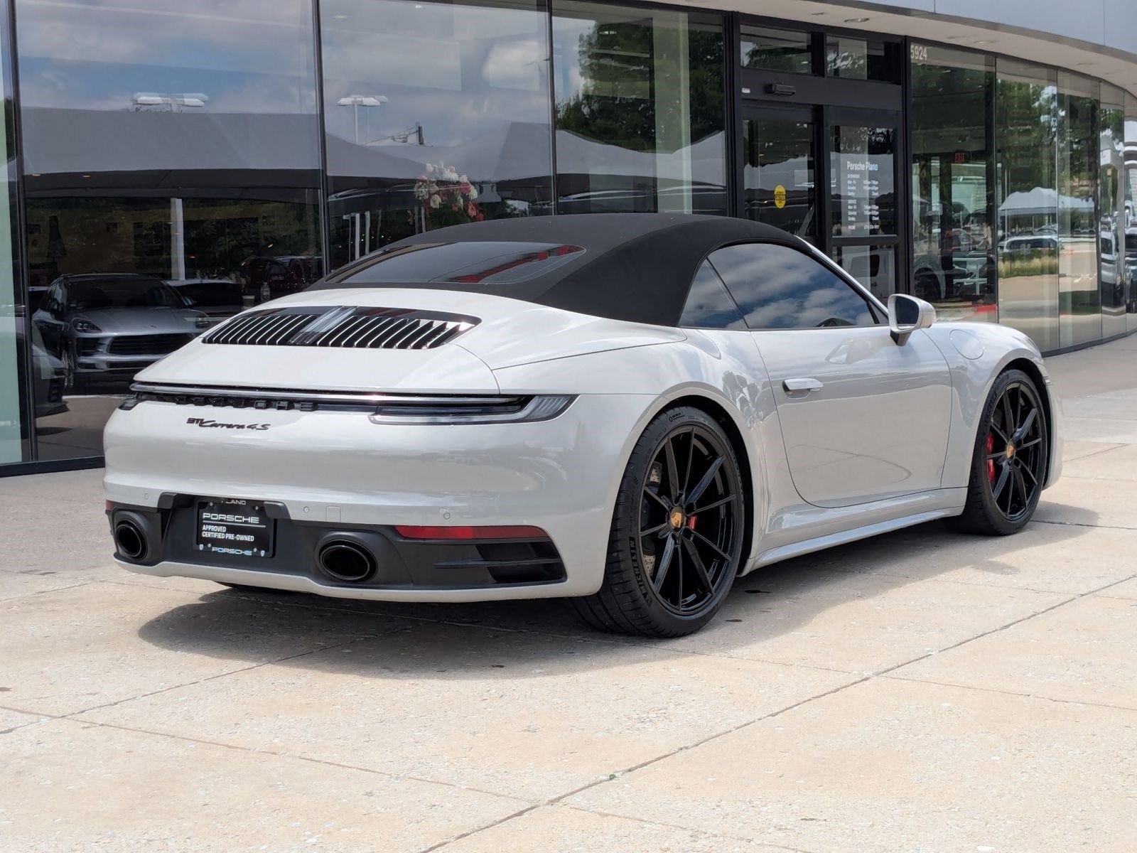 Certified 2023 Porsche 911 Carrera 4S AWD/4WD image 9