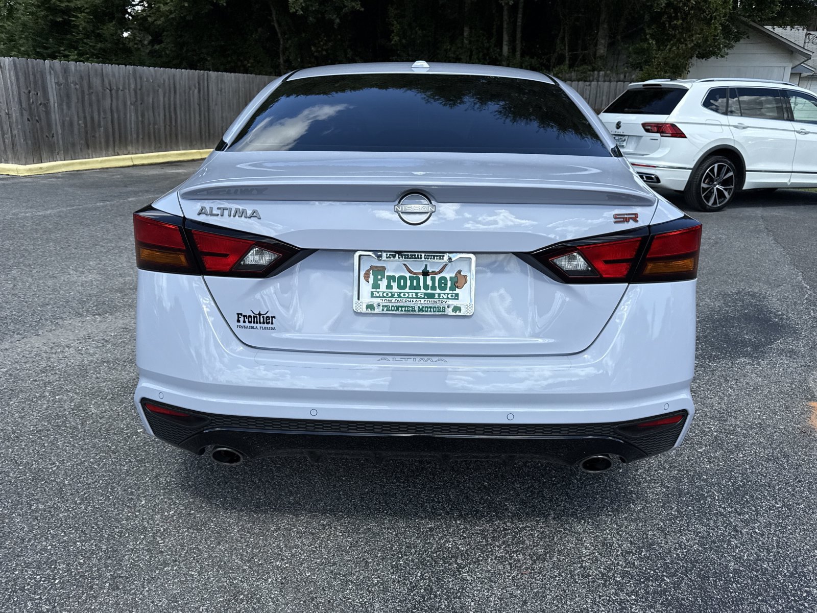 Used 2025 Nissan Altima 2.5 SR w/ SR Premium Package FWD image 4