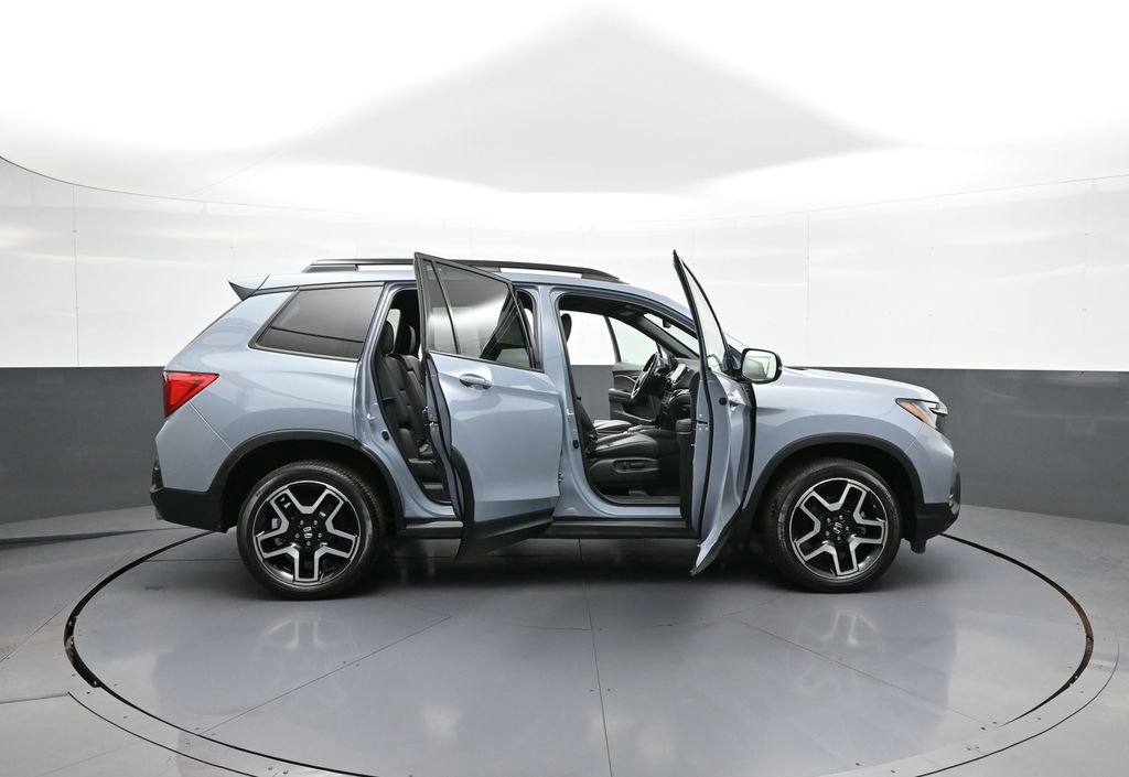 Certified 2023 Honda Passport Elite image 42