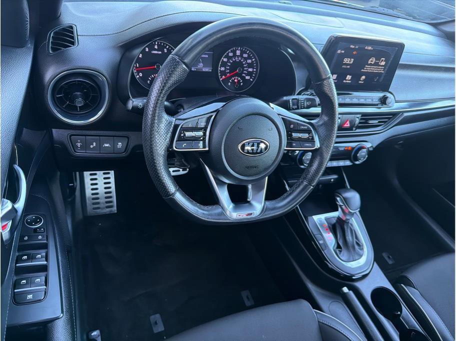 Used 2020 Kia Forte GT-Line w/ GT-Line Premium Package image 2