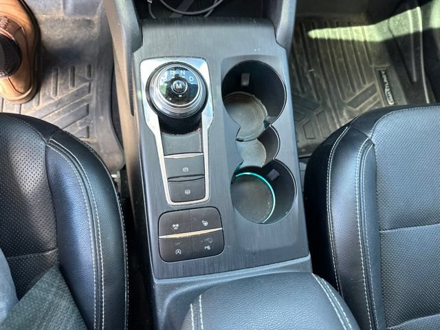 Used 2020 Ford Escape Titanium AWD/4WD image 19