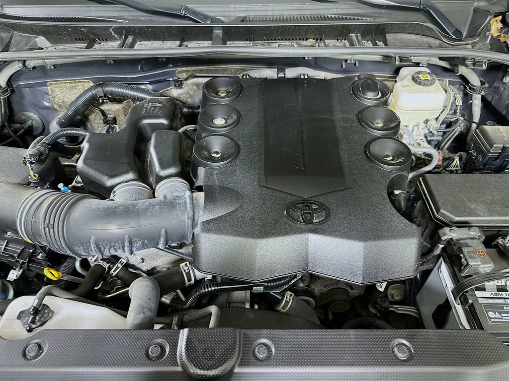 Used 2024 Toyota 4Runner TRD Off-Road Premium image 9