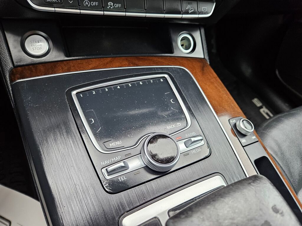 Used 2018 Audi Q5 2.0T Premium image 24