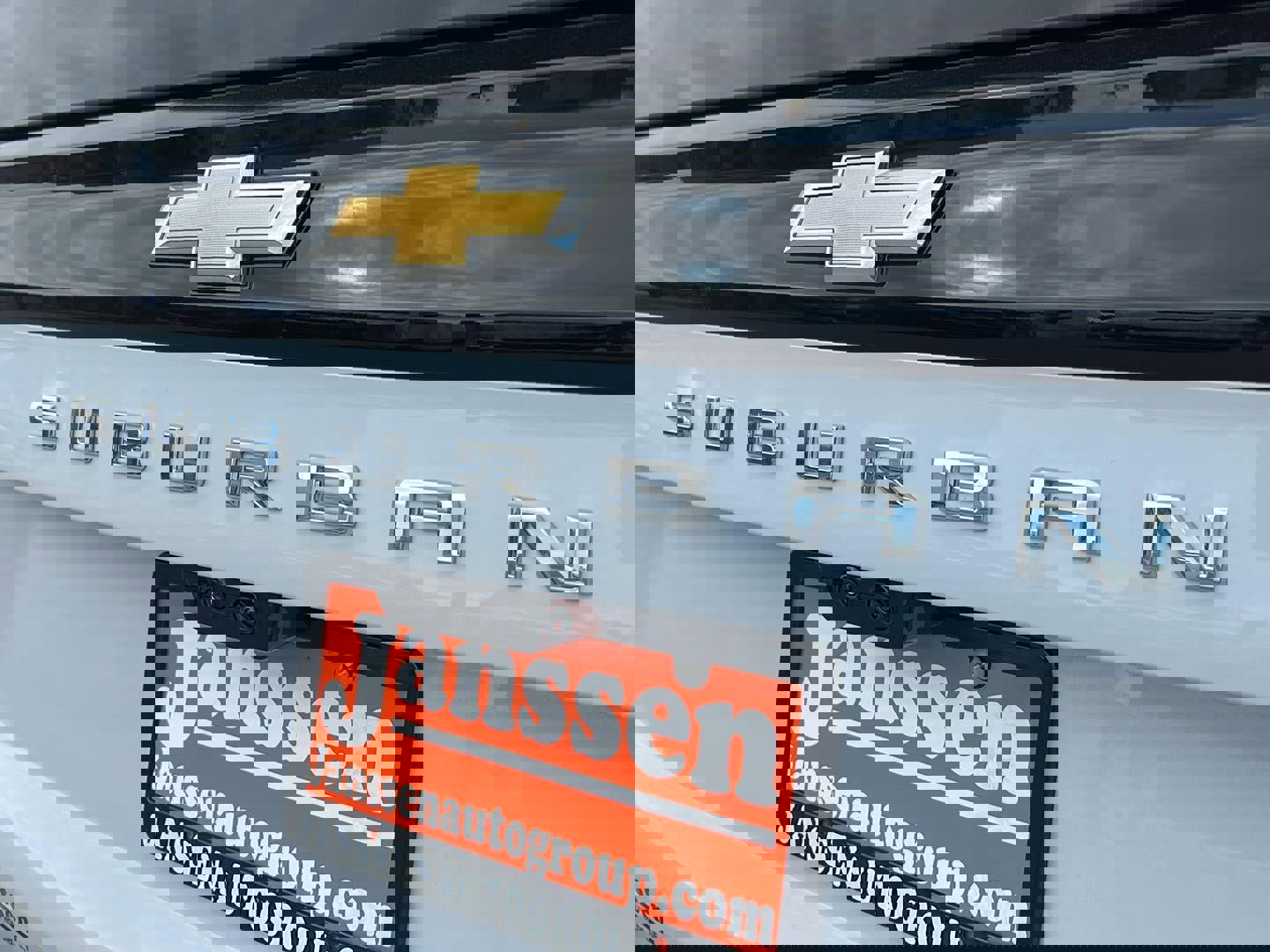 New 2026 Chevrolet Suburban Premier image 8