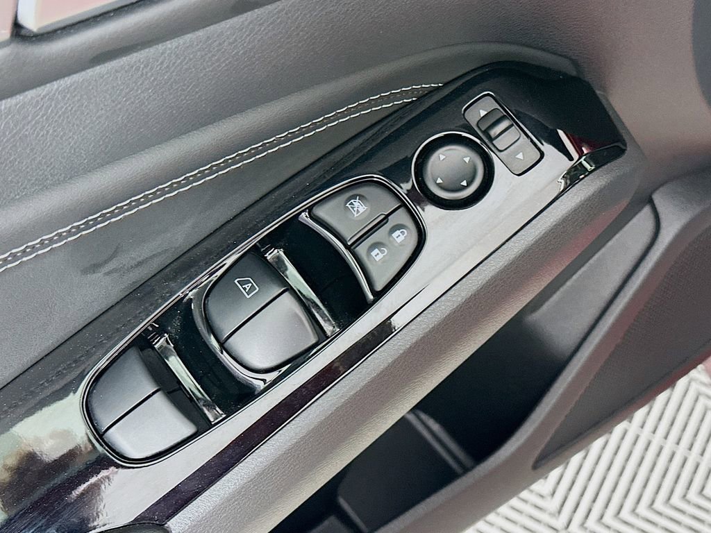 Used 2023 Nissan Altima 2.5 SL AWD/4WD image 24