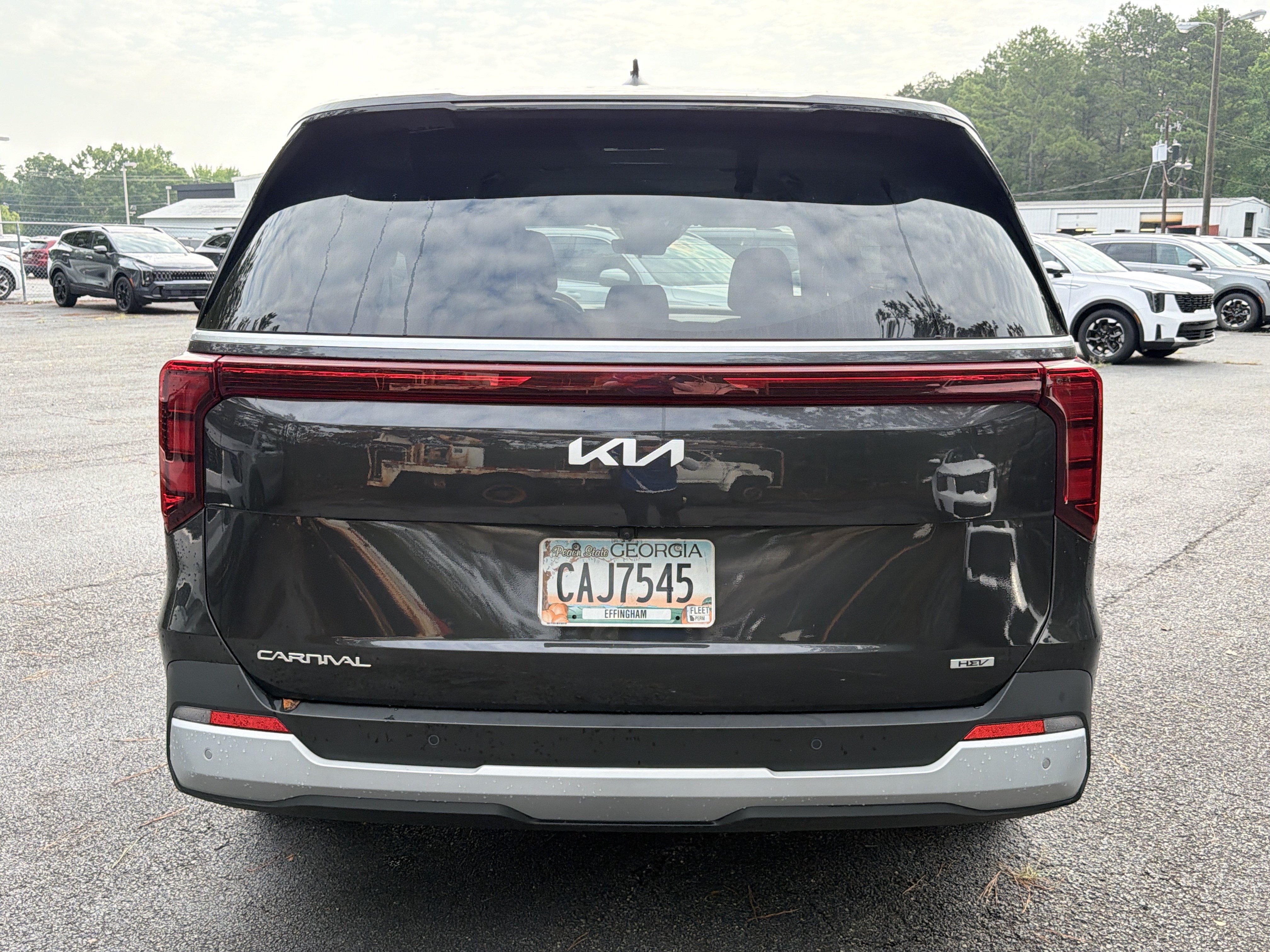 Used 2026 Kia Carnival LXS FWD image 5