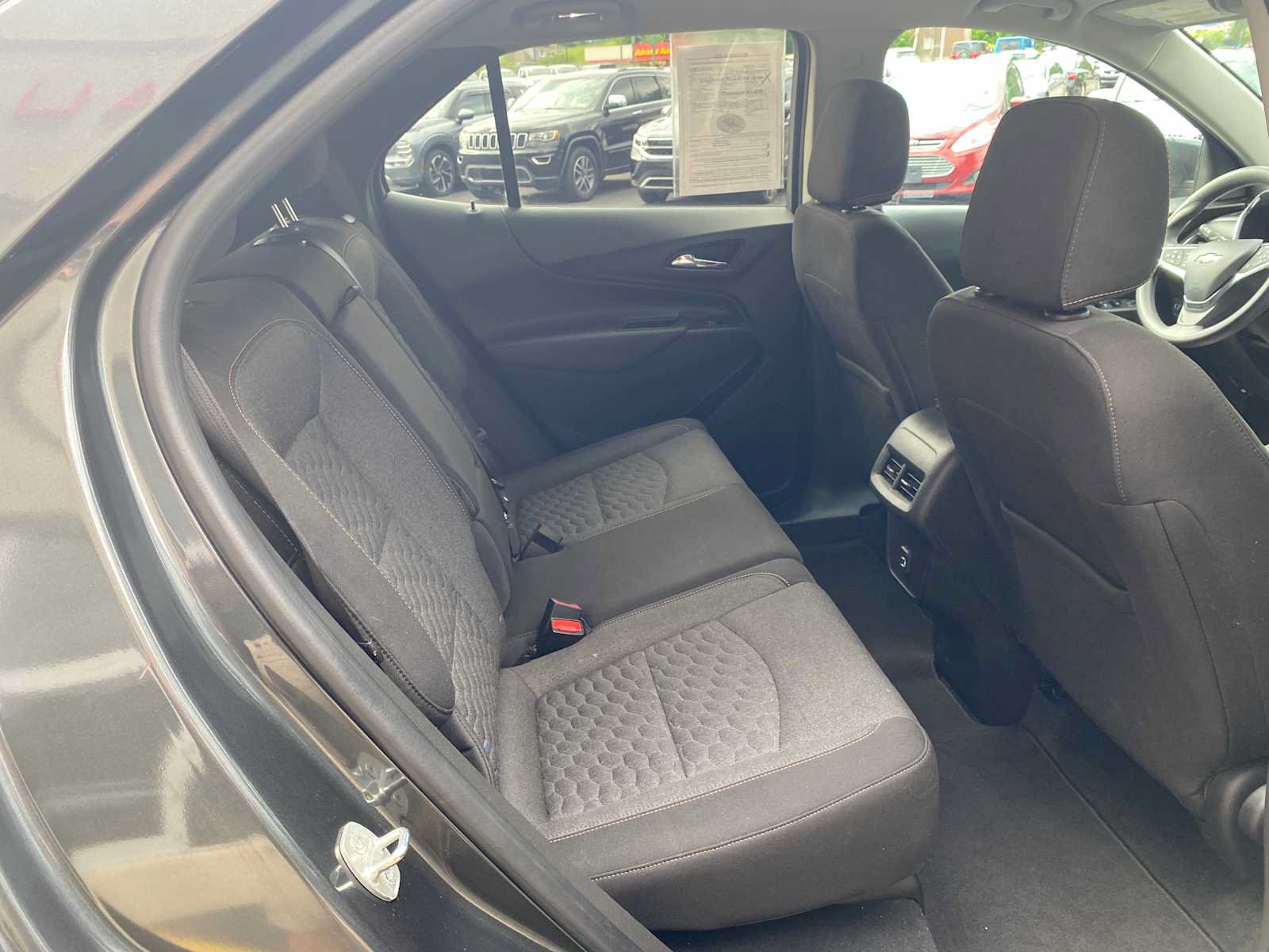 Used 2021 Chevrolet Equinox LT FWD image 25