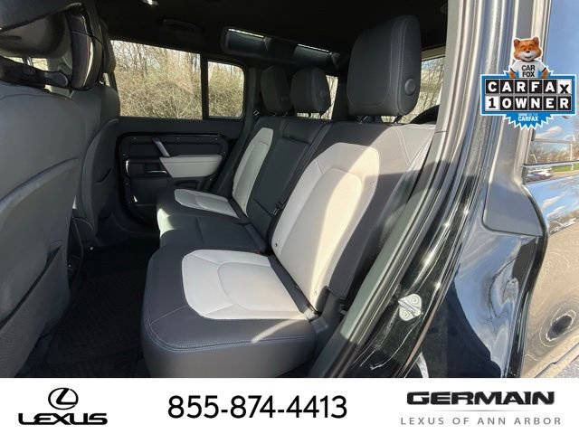 Used 2023 Land Rover Defender 110 X-Dynamic SE AWD/4WD image 14