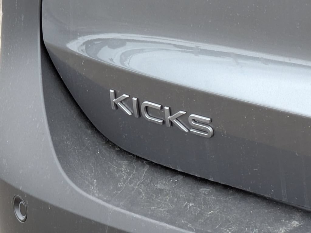 New 2026 Nissan Kicks SV w/ SV Premium Package AWD/4WD image 12