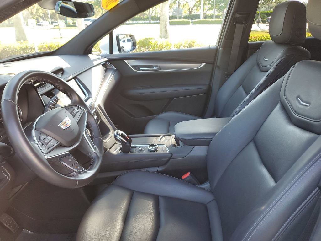 Used 2023 Cadillac XT5 Luxury image 21