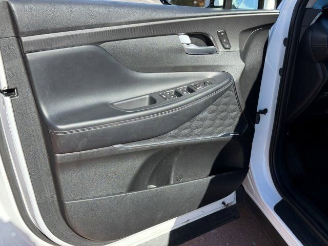 Used 2023 Hyundai Santa Fe Limited image 8