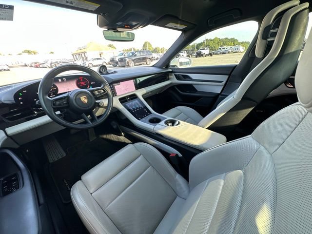 Used 2020 Porsche Taycan 4S AWD/4WD image 11