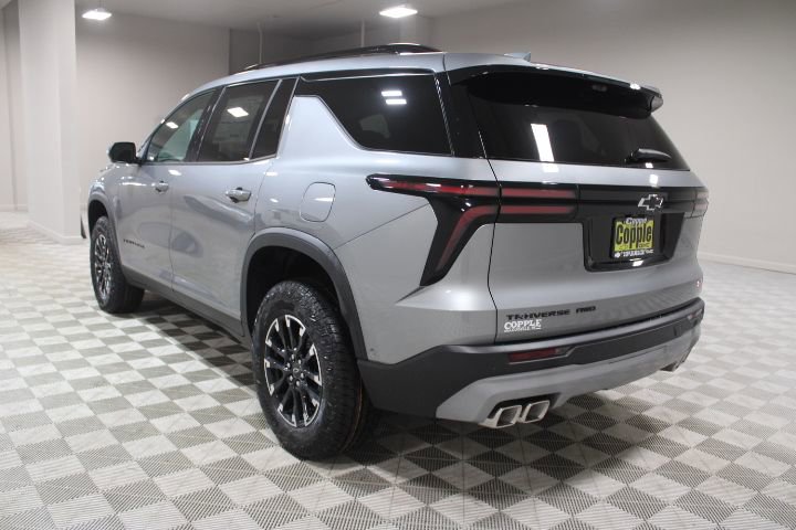 New 2026 Chevrolet Traverse Z71 w/ Enhanced Driving Package image 9