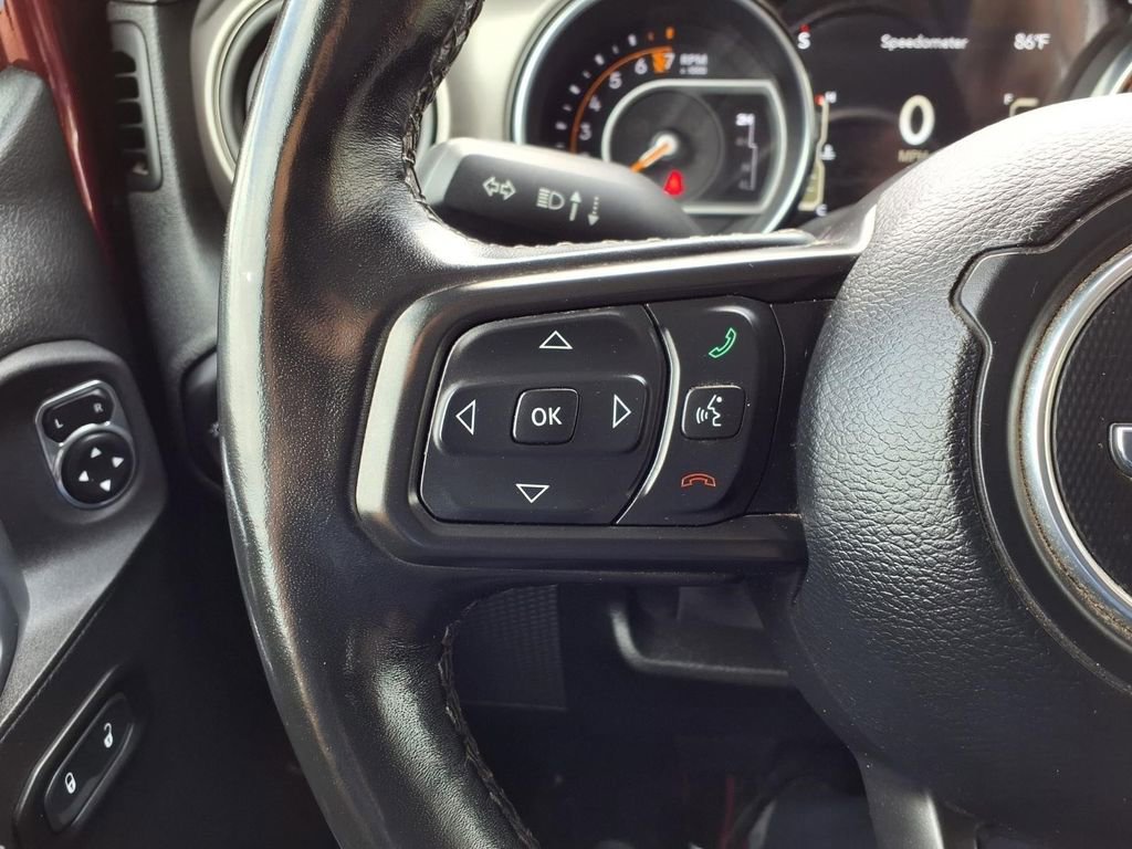 Used 2021 Jeep Gladiator Willys image 13