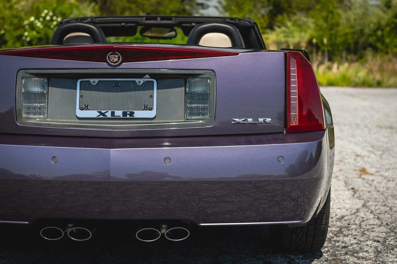 Used 2004 Cadillac XLR image 67