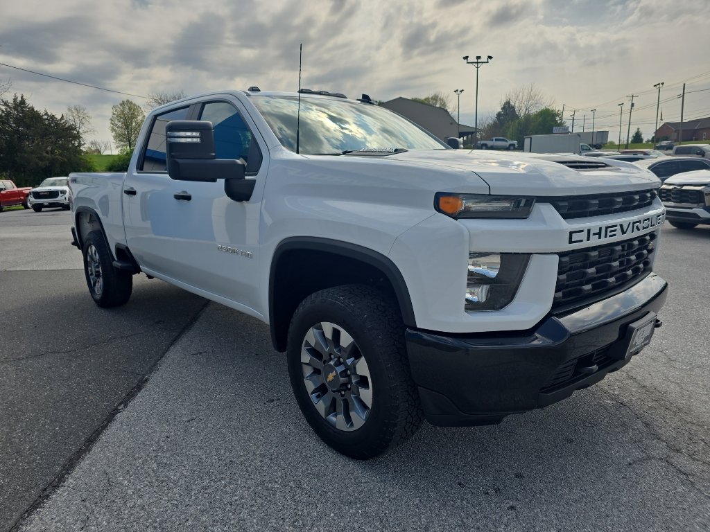 Used 2023 Chevrolet Silverado 2500 Custom w/ Custom Value Package AWD/4WD image 3