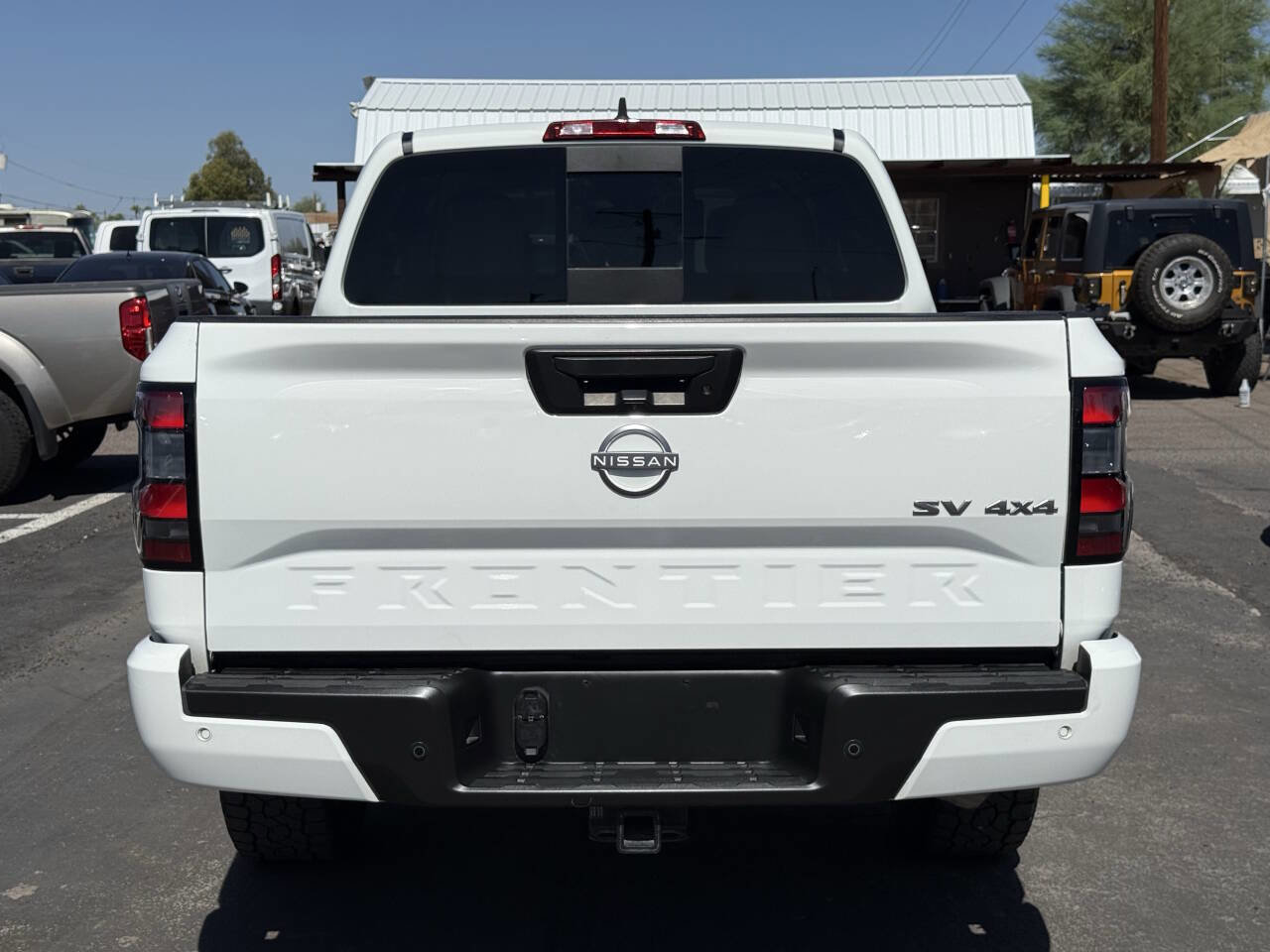 Used 2024 Nissan Frontier SV w/ SV Convenience Package image 8