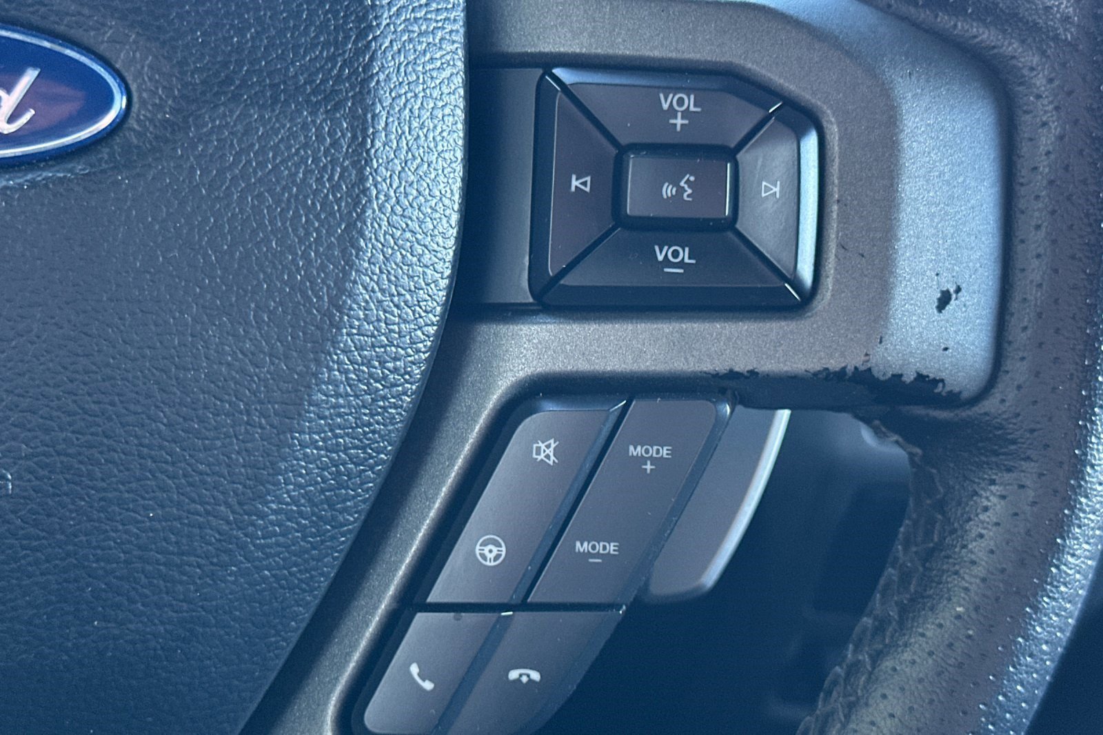 Used 2019 Ford F150 Raptor w/ Equipment Group 802A Luxury image 31