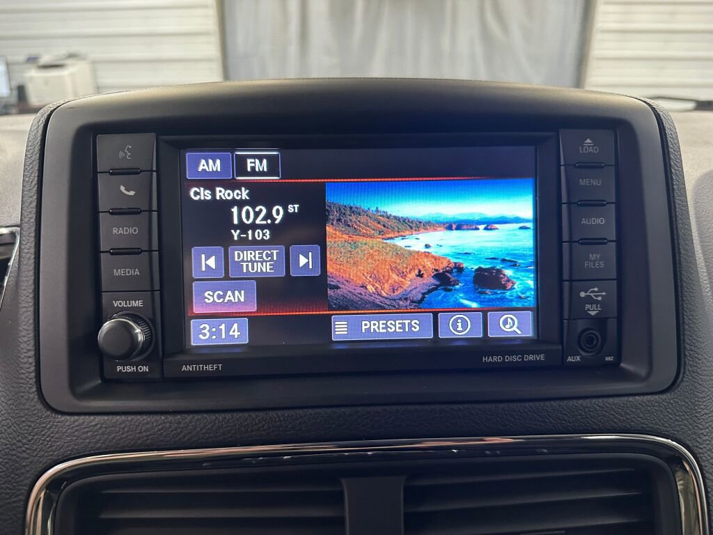 Used 2019 Dodge Grand Caravan SE image 9