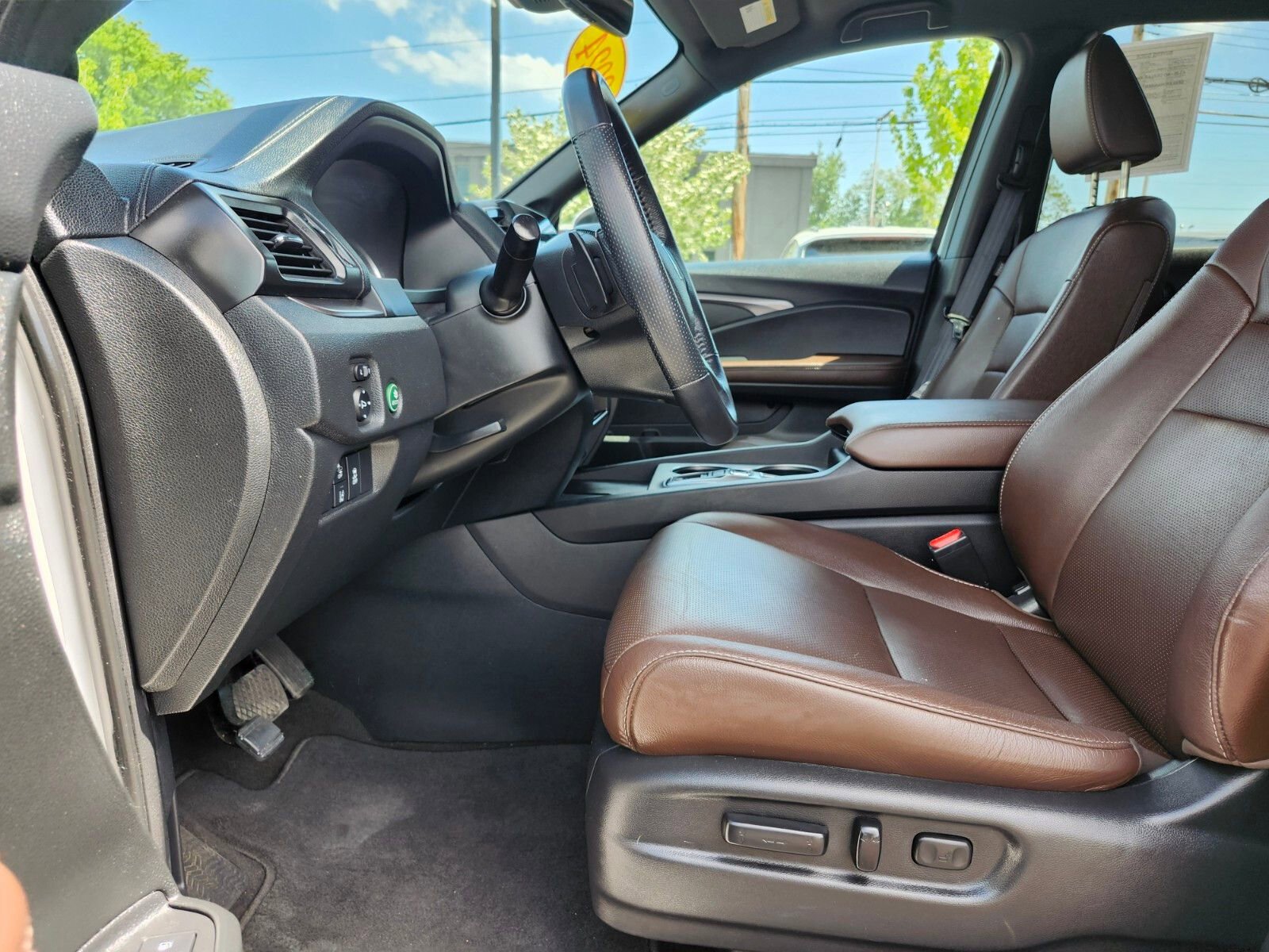 Used 2024 Honda Passport EX-L image 18
