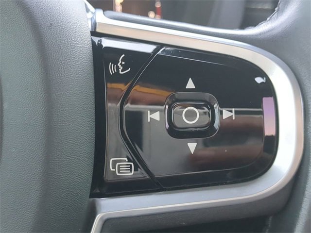 Used 2021 Volvo XC60 T5 Inscription w/ Advanced Package image 24