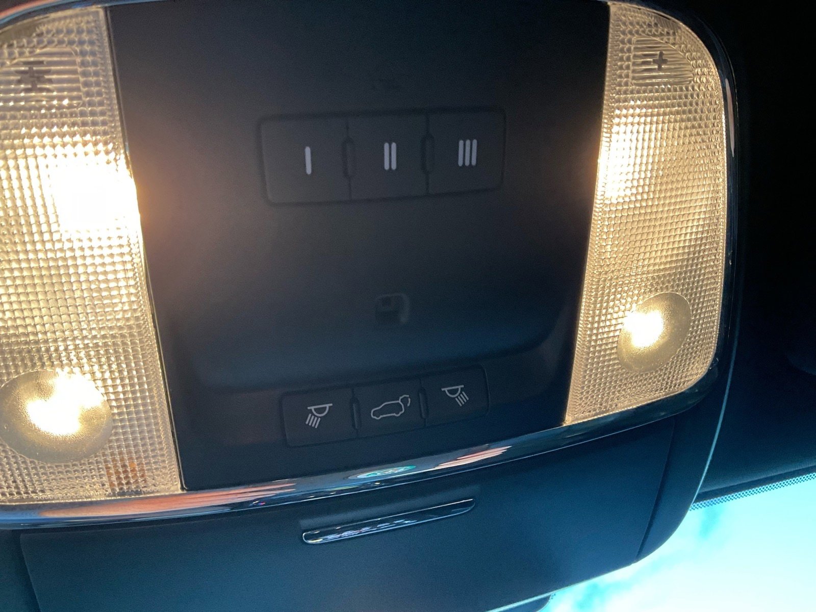 Used 2020 Dodge Durango R/T w/ Blacktop Package image 15