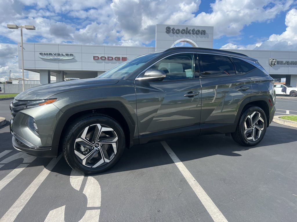 Used 2023 Hyundai Tucson Limited AWD/4WD image 1