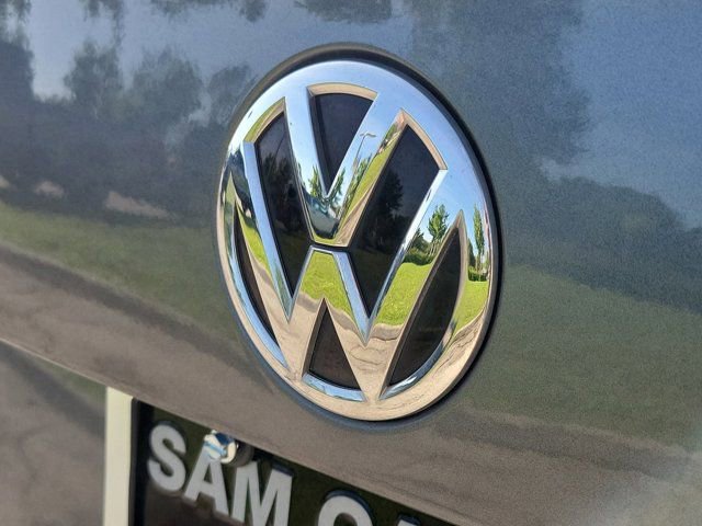 Used 2020 Volkswagen Jetta R-Line image 11