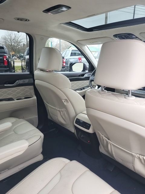 Used 2020 Hyundai Palisade Limited image 2