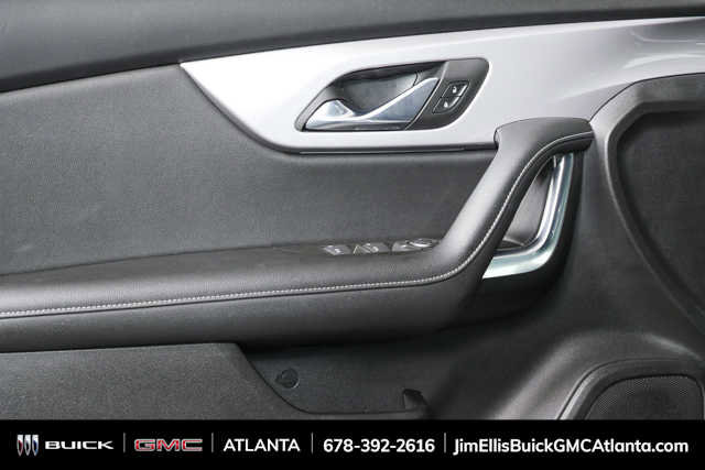 Used 2025 Chevrolet Blazer LT image 6