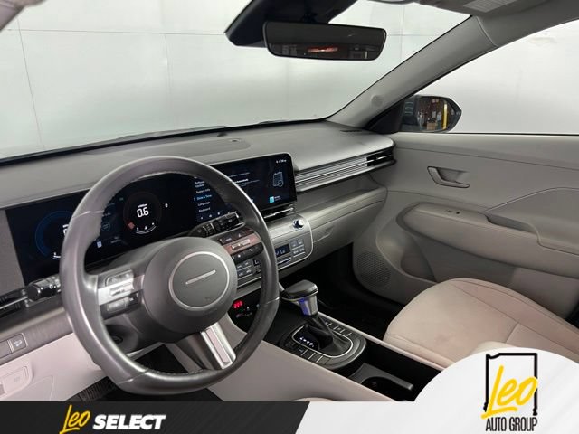 Used 2025 Hyundai Kona SEL AWD/4WD image 7