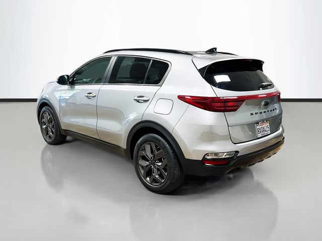 Certified 2022 Kia Sportage Nightfall Edition FWD image 5