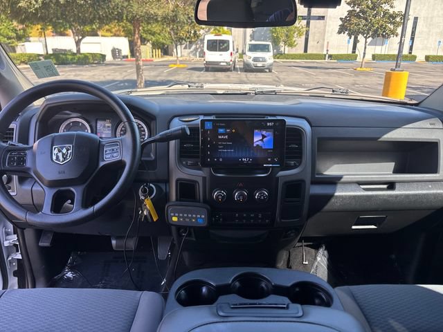 Used 2016 RAM 2500 Tradesman w/ Chrome Appearance Group RWD image 12