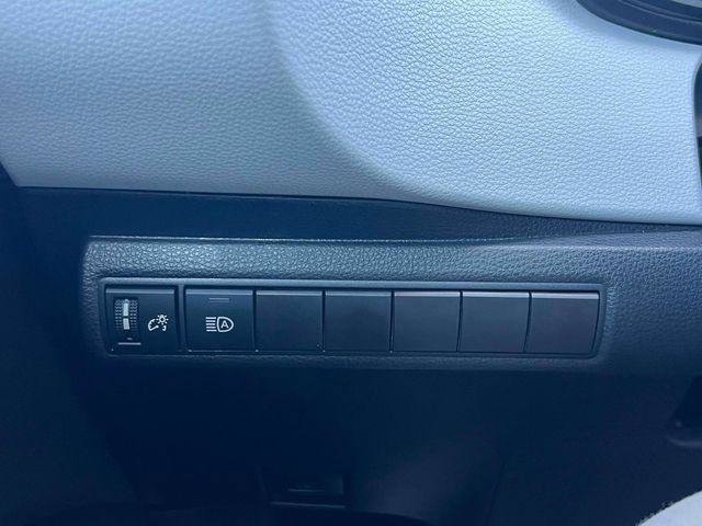 Certified 2024 Toyota Corolla SE FWD image 20
