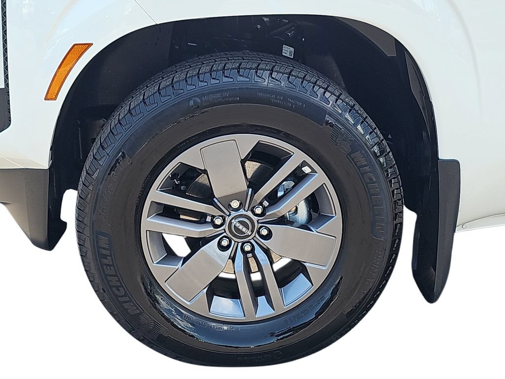 Used 2025 Nissan Frontier SV RWD image 29