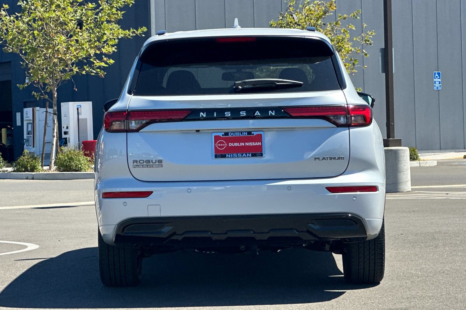 New 2026 Nissan Rogue Platinum AWD/4WD image 5