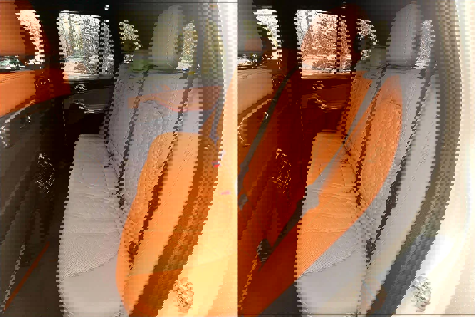 Used 2026 BMW X5 xDrive50e w/ Climate Comfort Package image 19