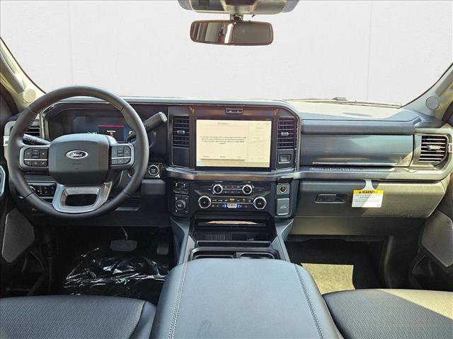 New 2026 Ford F250 Lariat w/ FX4 Off-Road Package image 15