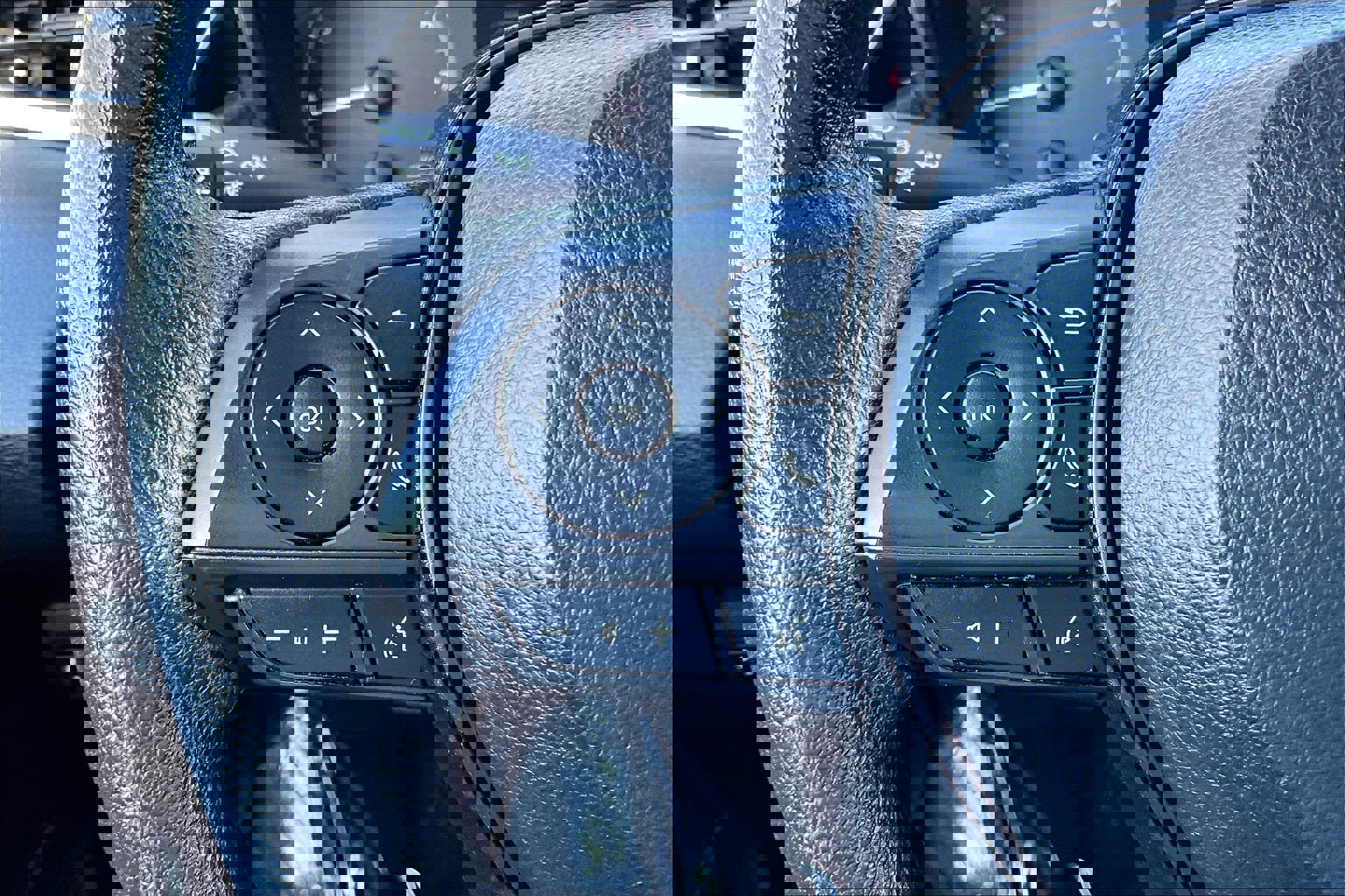 Used 2023 Toyota Corolla LE image 17