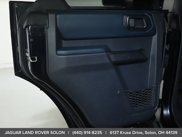 Used 2025 Ford Bronco Heritage Edition AWD/4WD image 32
