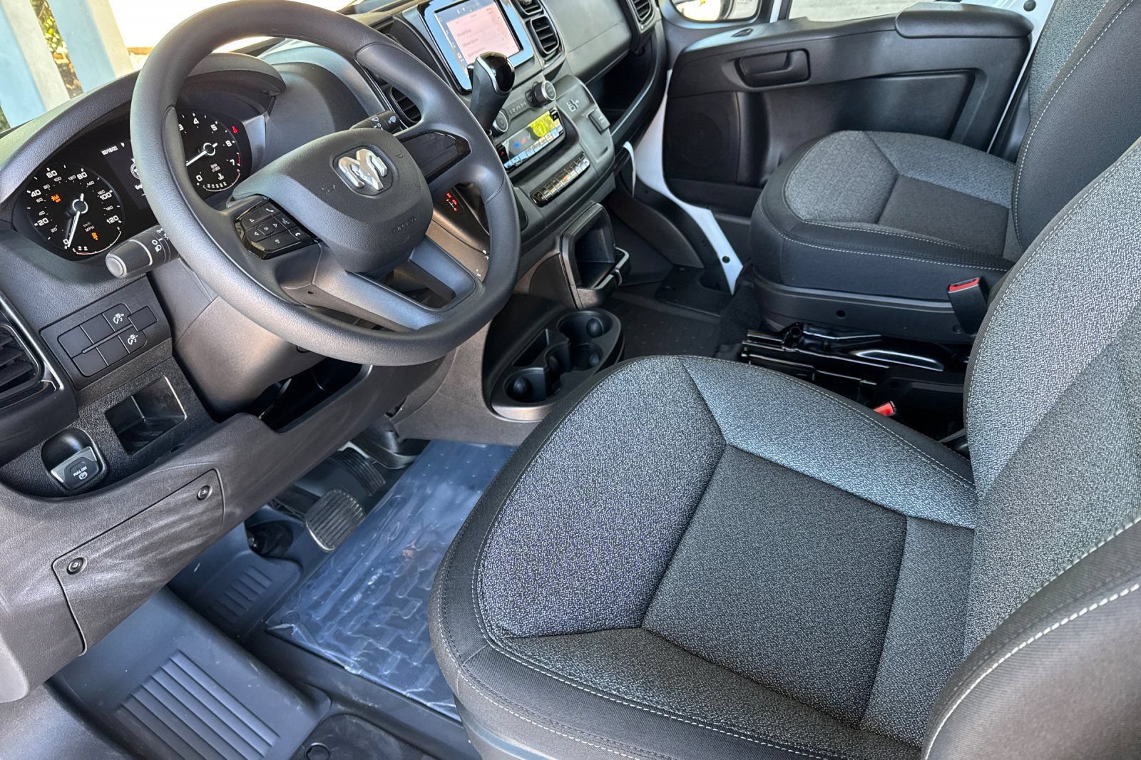 New 2026 RAM ProMaster 2500 FWD image 9
