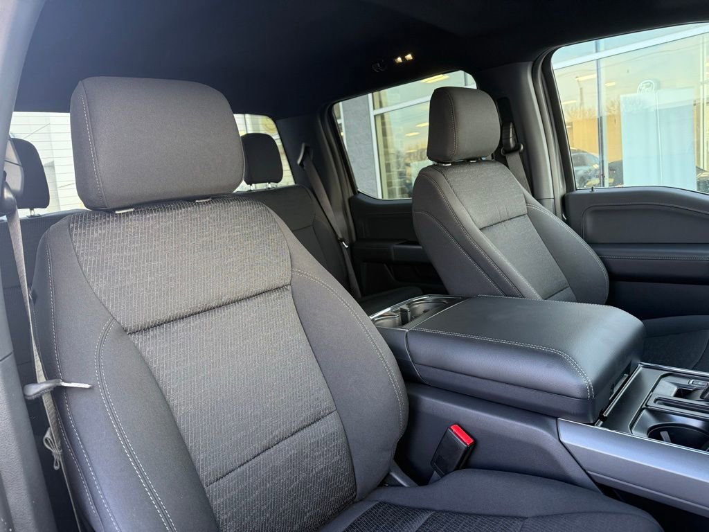 New 2026 Ford F150 XLT w/ XLT Black Appearance Package image 26