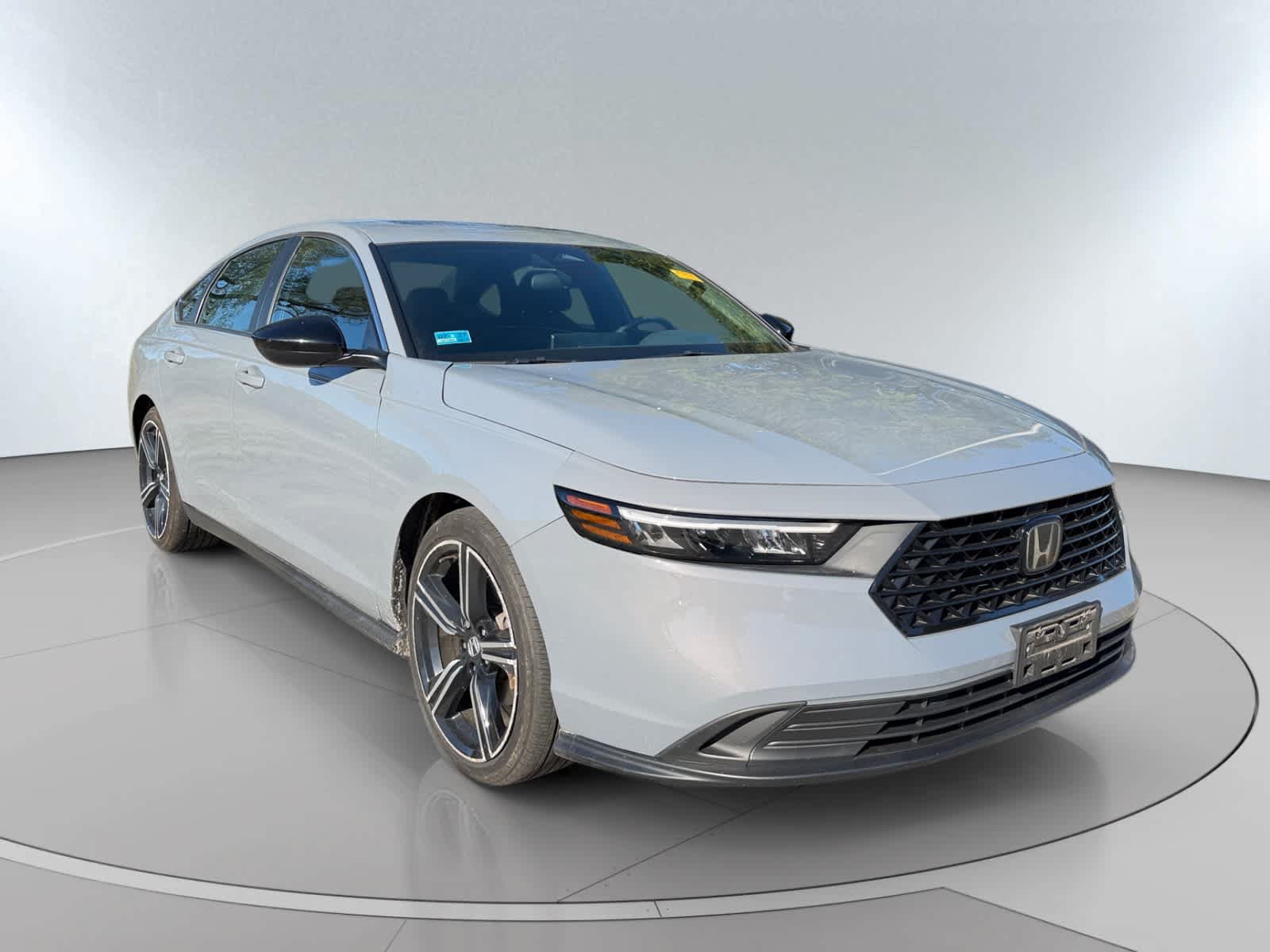 Used 2023 Honda Accord Sport image 8