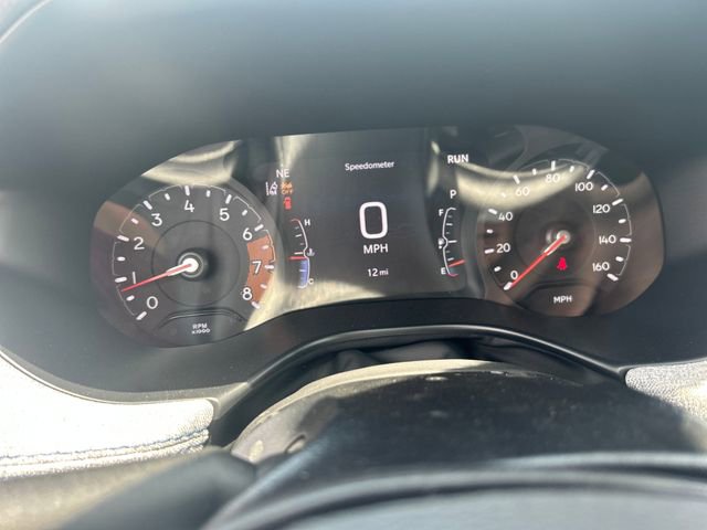 New 2025 Jeep Compass Latitude w/ Sun & Sound Group image 22