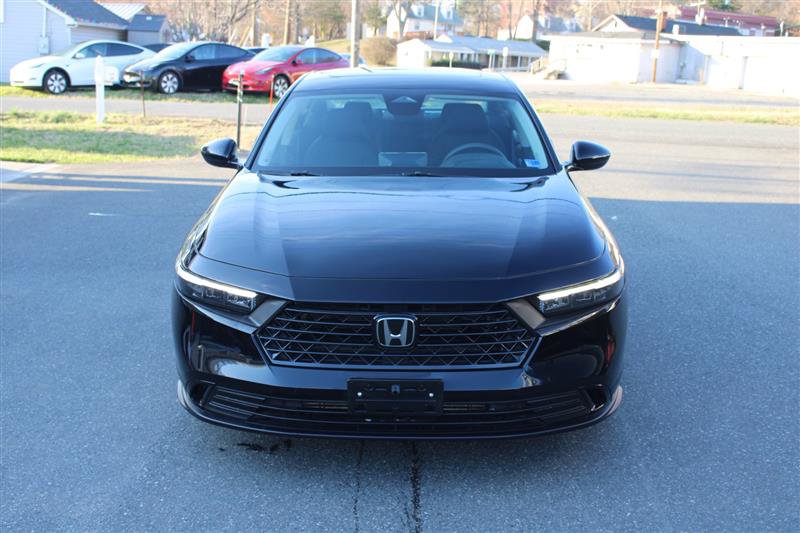 Used 2024 Honda Accord EX image 3