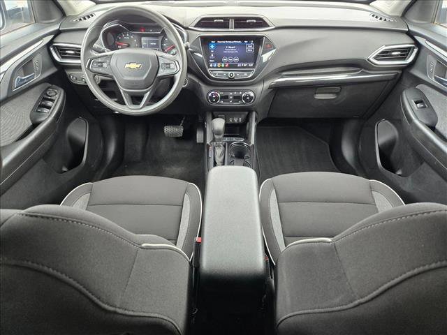 Used 2023 Chevrolet TrailBlazer LT w/ Convenience Package image 18