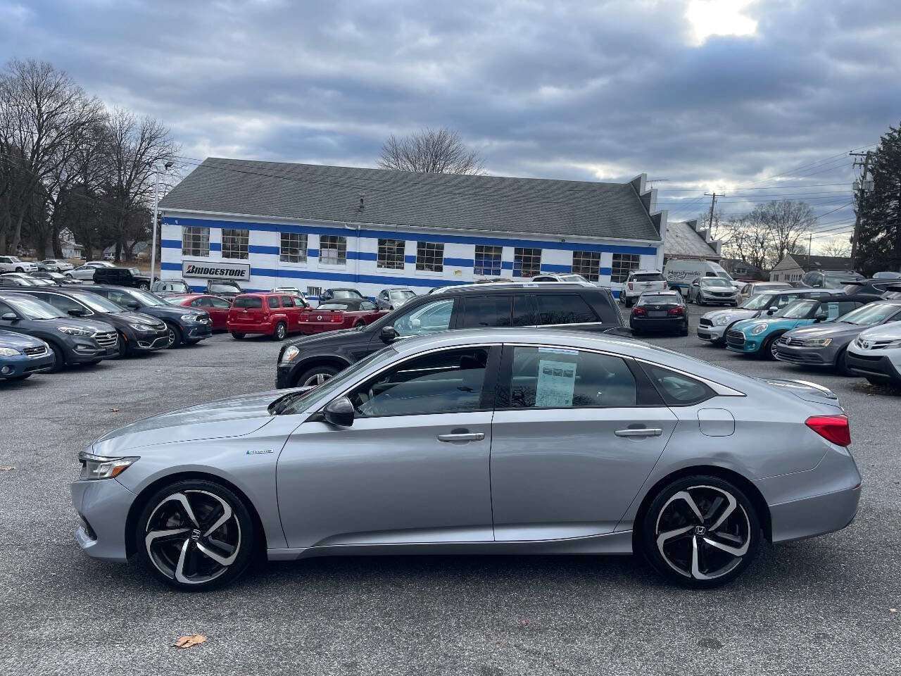 Used 2022 Honda Accord Sport image 3