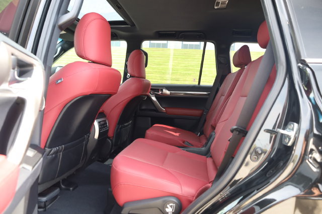 Used 2023 Lexus GX 460 Premium AWD/4WD image 31