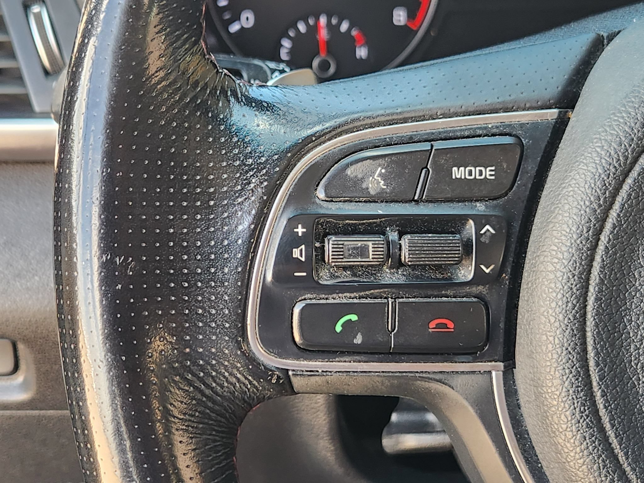 Used 2018 Kia Optima SX FWD image 29